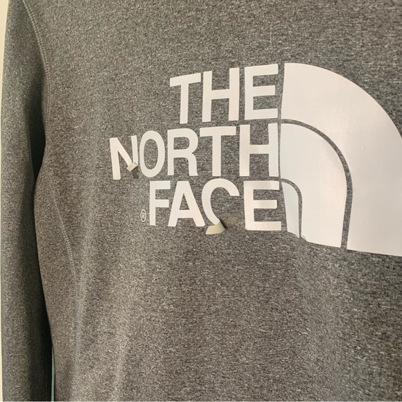 The North Face Gray Sweatshirt Size Medium - Picture 3 of 6